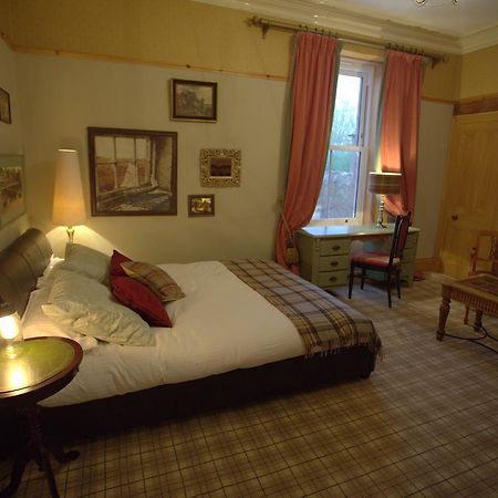 Trinity Boutique B&B Питерхед Экстерьер фото