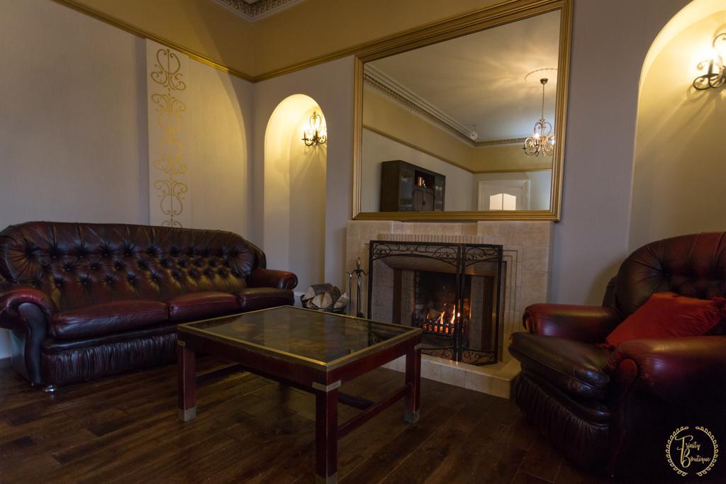 Trinity Boutique B&B Питерхед Экстерьер фото